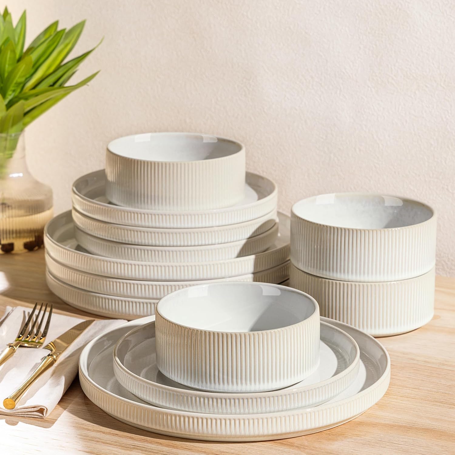 12-Piece Ceramic Dinnerware Set