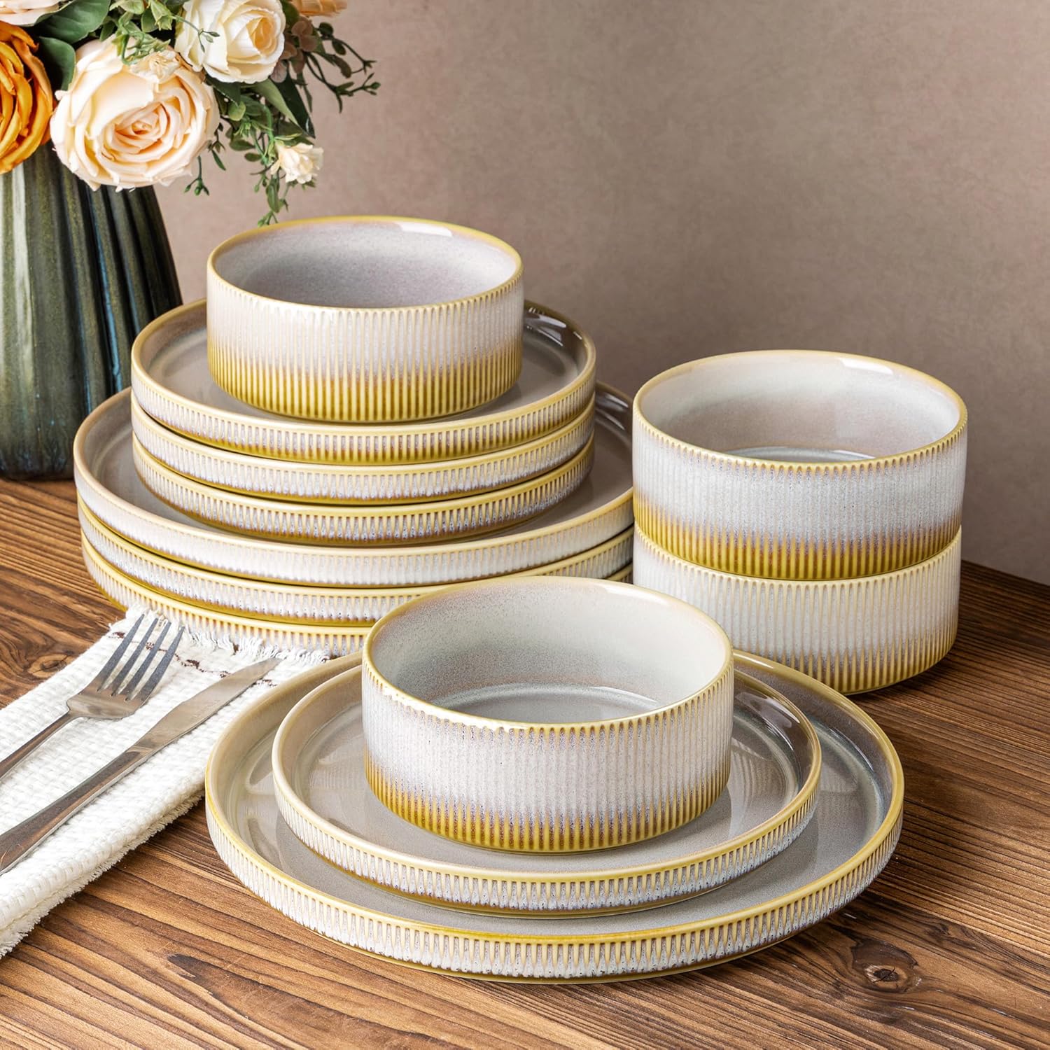 12-Piece Ceramic Dinnerware Set