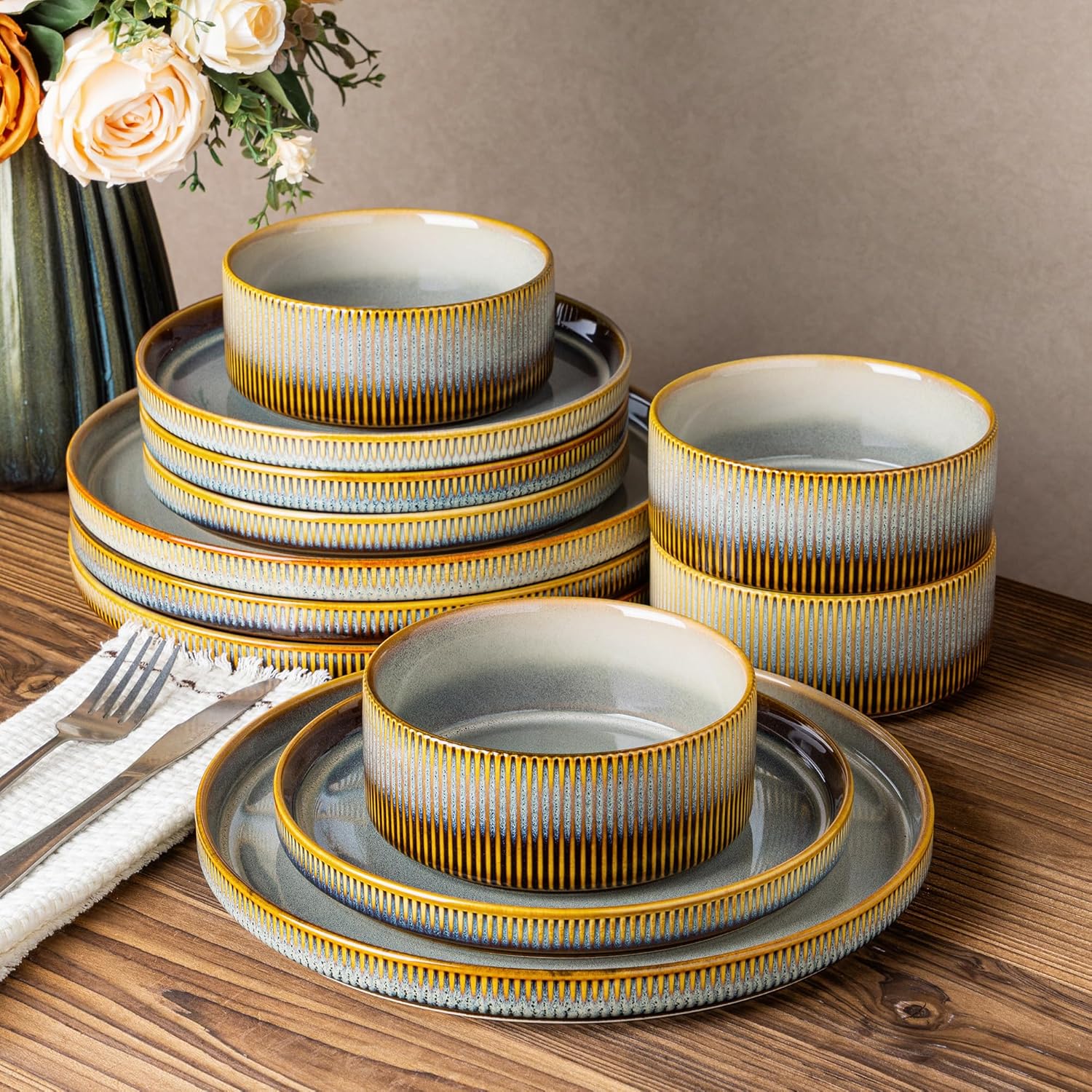 12-Piece Ceramic Dinnerware Set